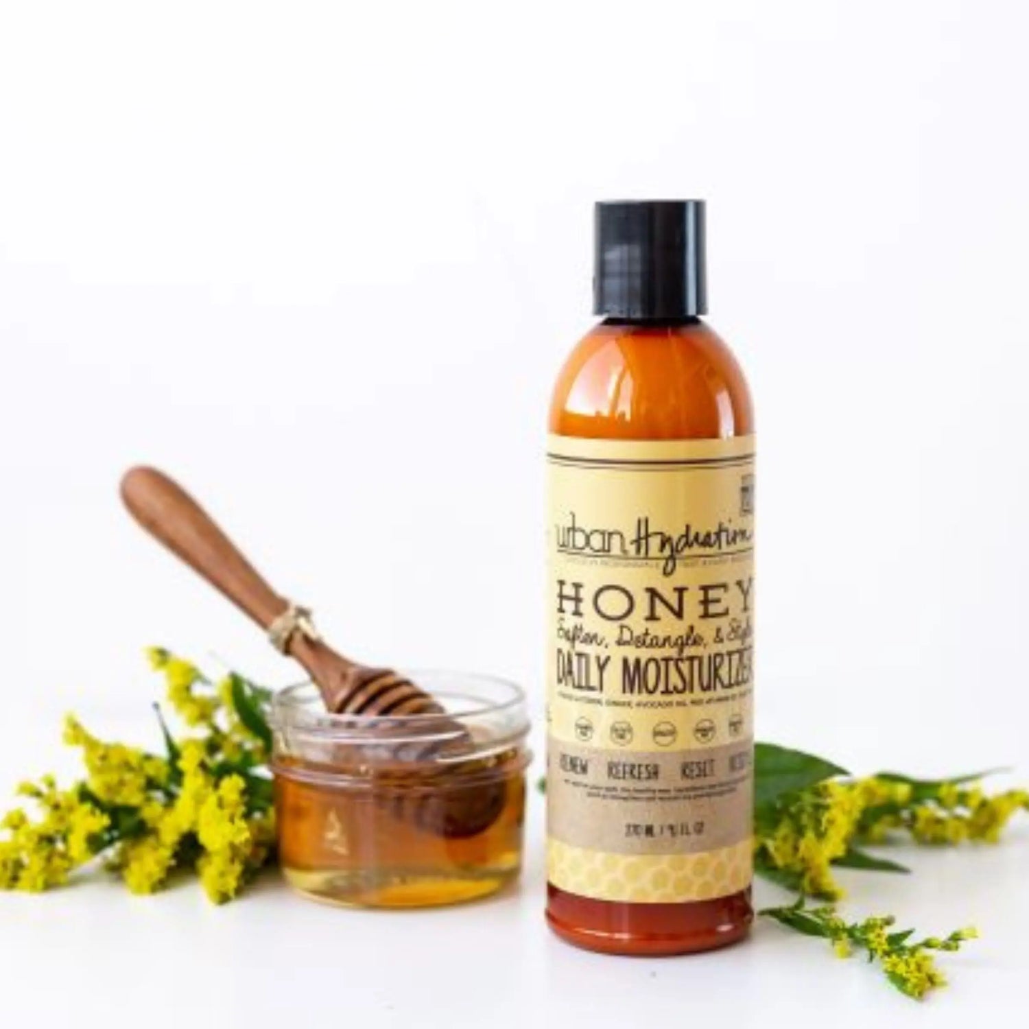 Honey Health & Repair Daily Moisturizer Lifestyle